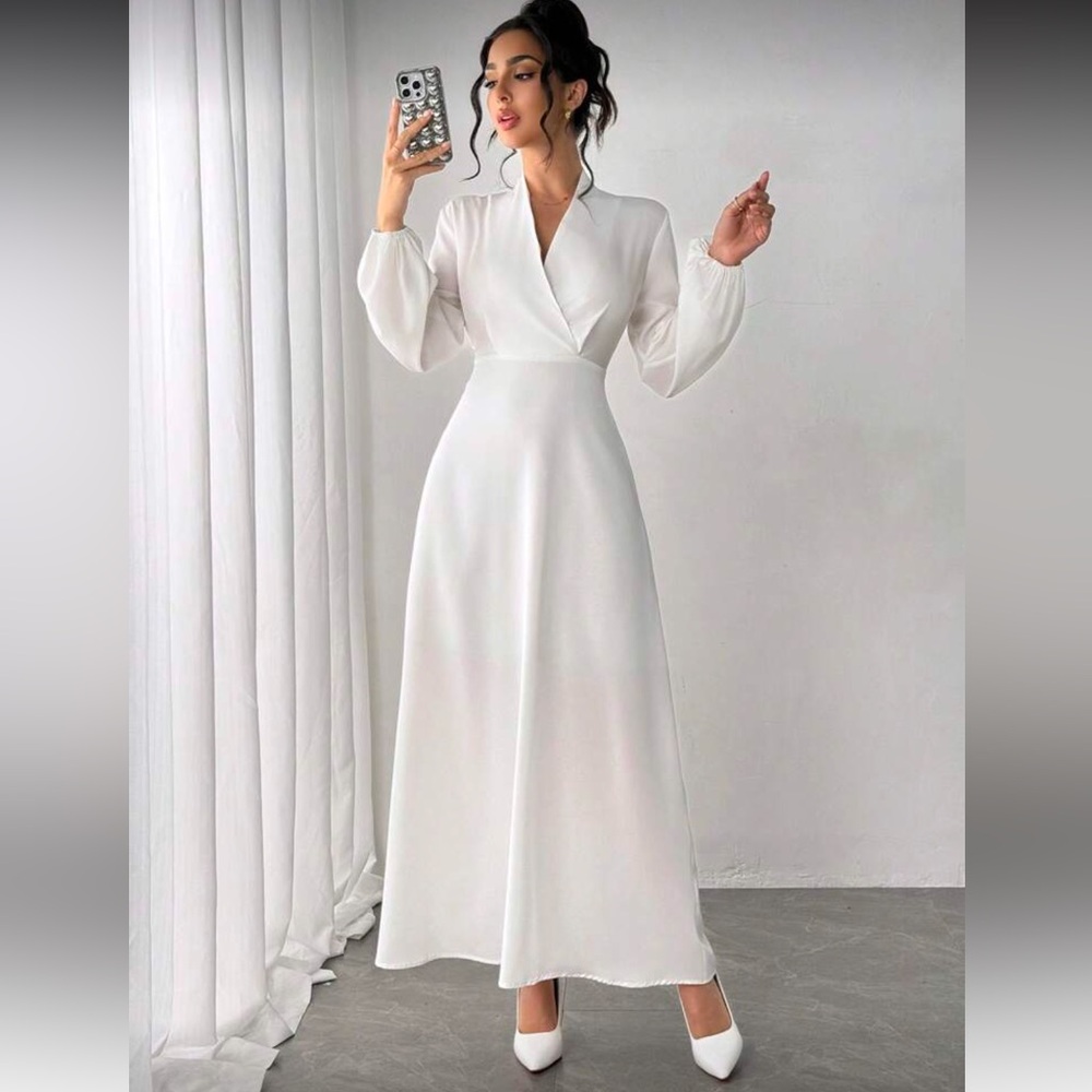 Elegant White Maxi Dress